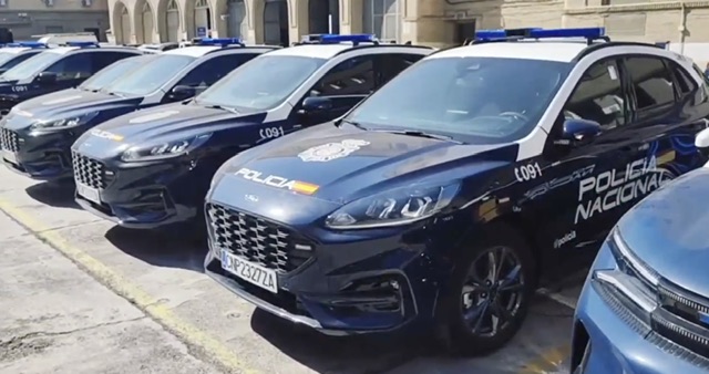 Policía